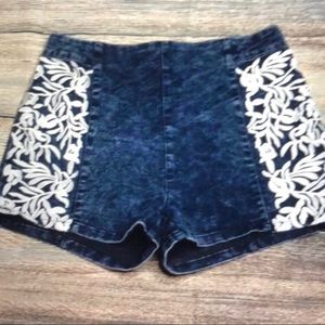 High Waisted Shorts with Lace